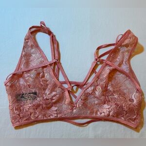 Escanté Pink Metallic Lace Strappy Bralette Size Large Lingerie